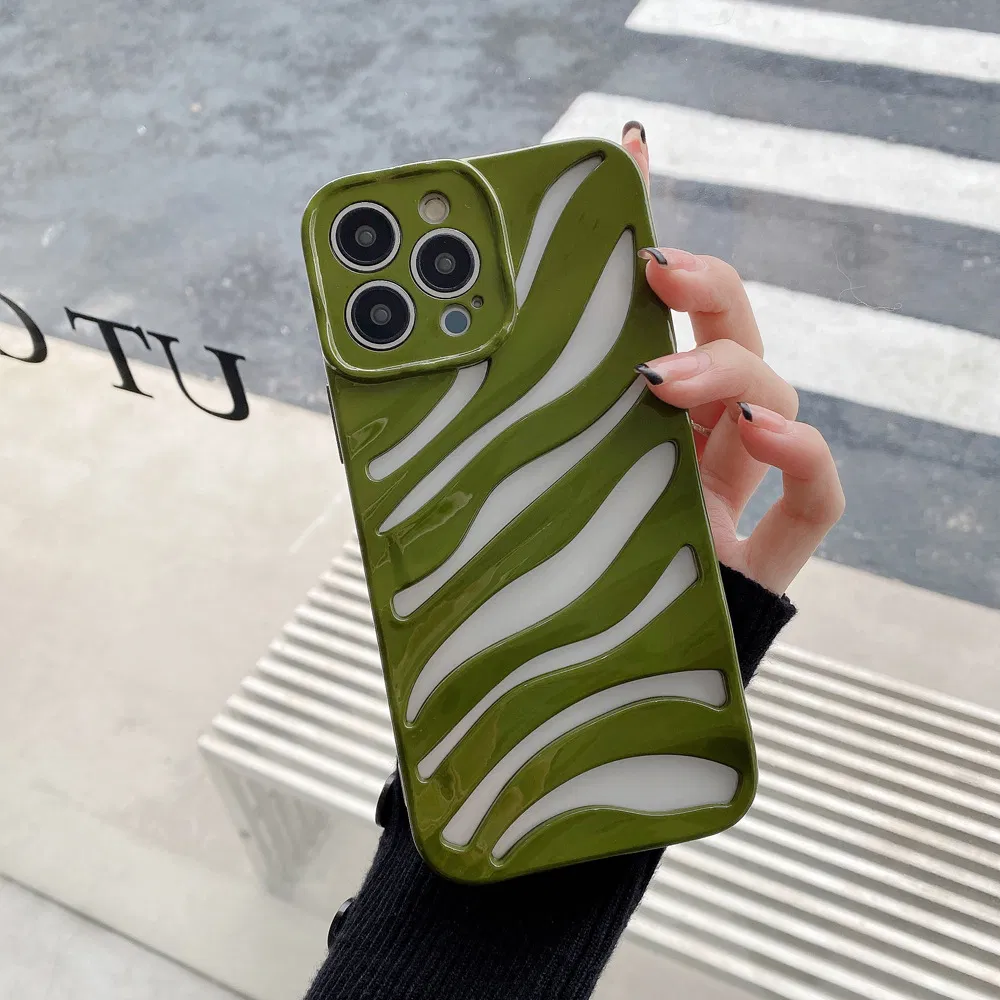 Luxury Electroplating Summer Heat Dissipation Piercing Zebra-Stripe Soft Mobile Phone Case for iPhone 11 12 13 14 PRO Max