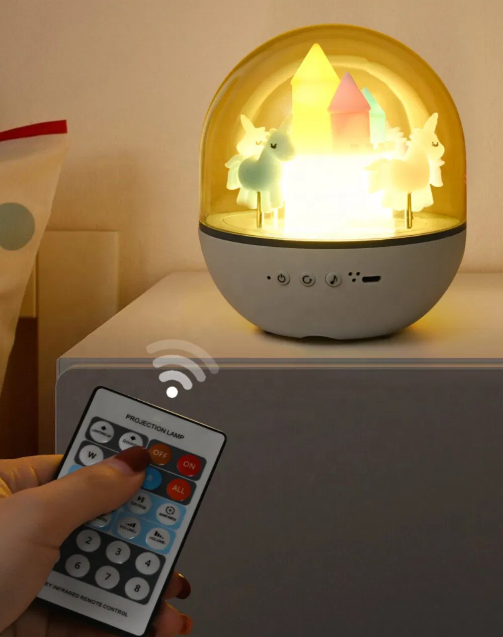 Romantic Kid′ S Night Light with Bluetooth Music Speaker