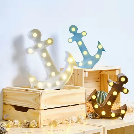 Bed Side Light up Alphabet Table Lamp Metal Crown Bulb Light for Christmas Decoration