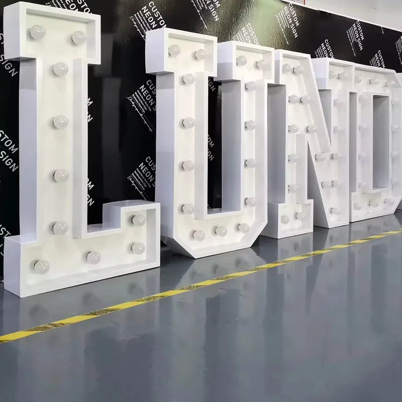 Eye-Catching LED Retail Storefront Signage for Outdoor Displays Marquee Letter Signs