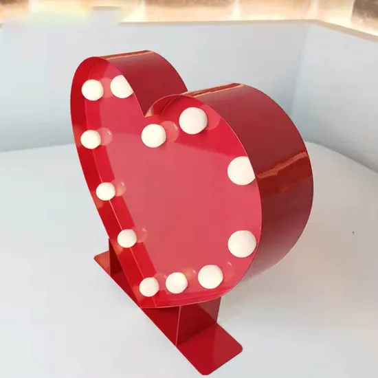 Hot Sale Battery Lighted up Iron Colorful Mini Heart Table Light for Kid Bedroom