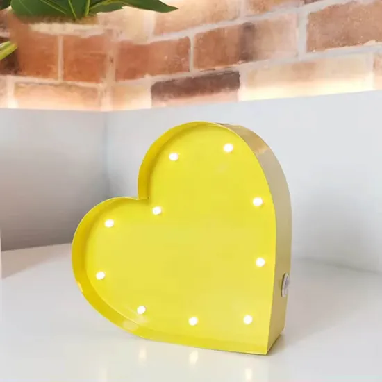 Hot Sale Battery Lighted up Iron Colorful Mini Heart Table Light for Kid Bedroom