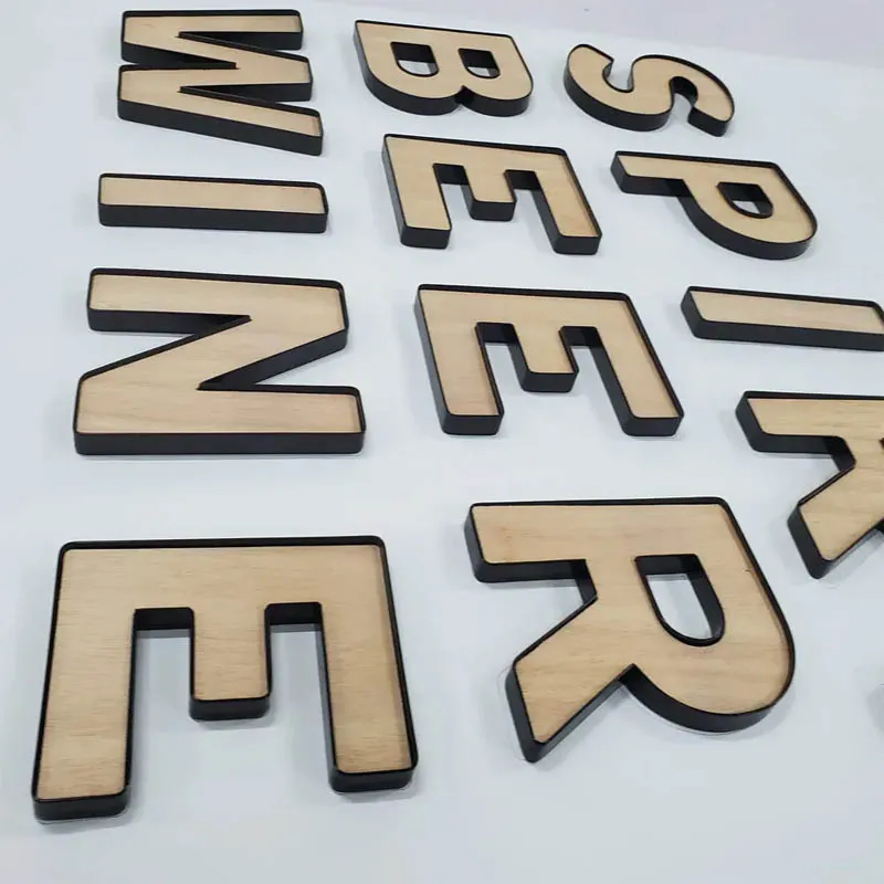 Unique Painted Aluminum Cover with Wooden Face Channel Letter for Shopfront