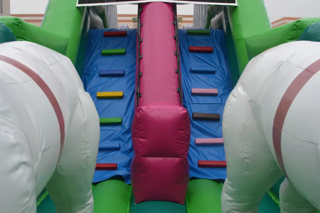 Inflatable Carrige Obstacle Course for Kids and Adult