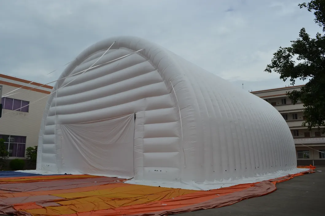 Inflatable Giant Sealed Tent Folding Tent for Sale (AQ7333-2)