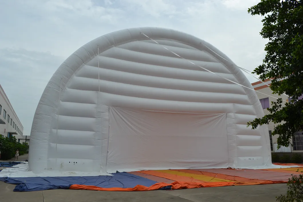 Inflatable Giant Sealed Tent Folding Tent for Sale (AQ7333-2)