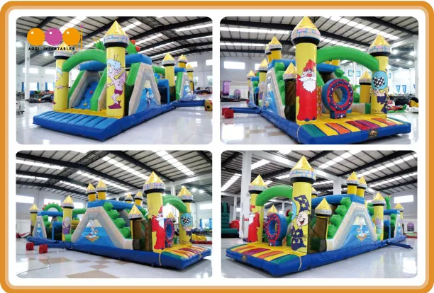 Inflatable Obstacles in Inflatable Castle (AQ152)