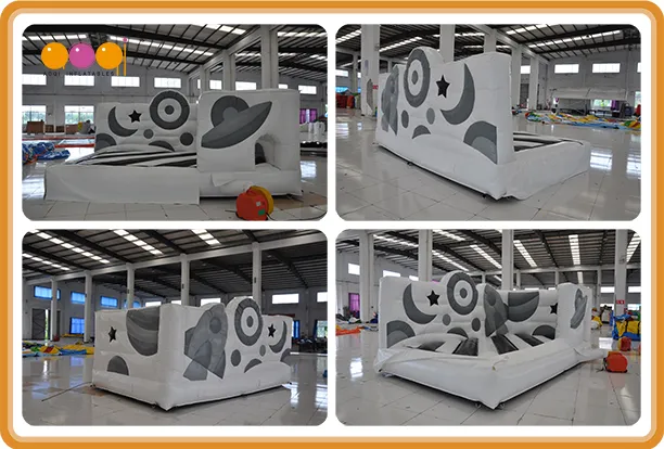 Novel Design Black and White Inflatable Planet Bouncer for Sale (AQ02397)