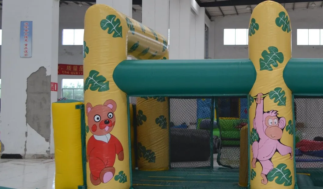 Tiger Inflatable Moonwalk with Inflatable Ball Pool (AQ401)