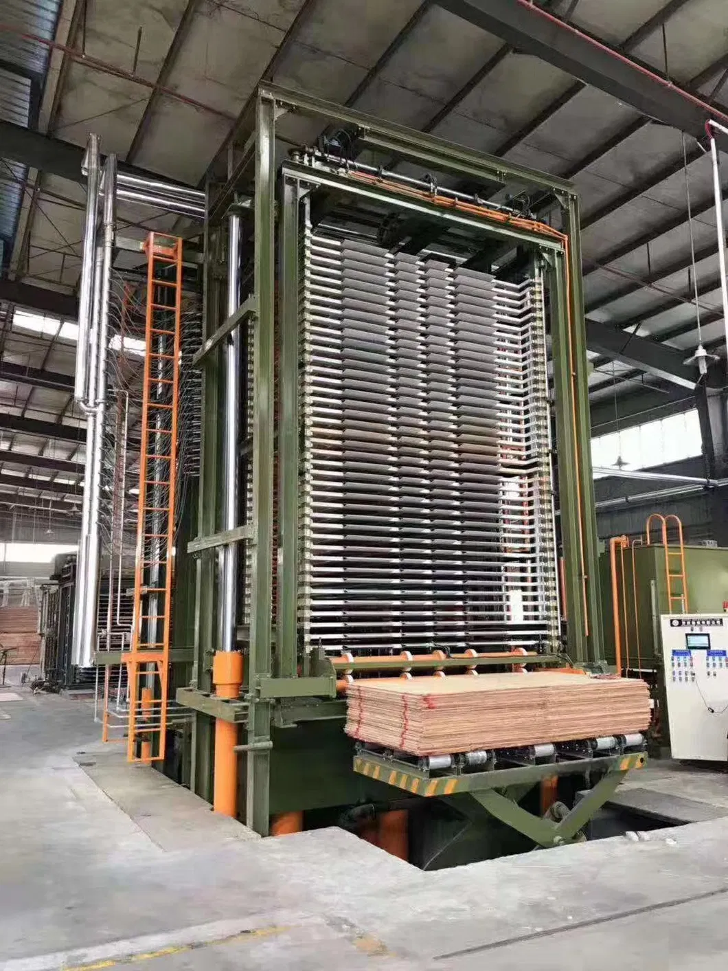 25 Layers Hot Press Machine for Plywood Peoduction Line