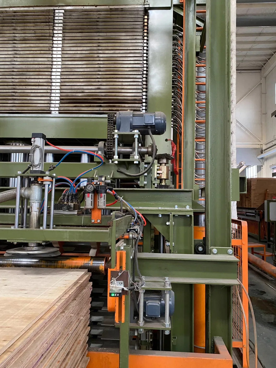 Advanced Fully Automatic Plywood Hot Press Machine with Loader and Unloader