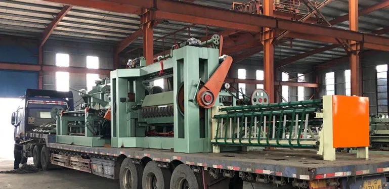 8 Feet Spindle Plywood Face Veneer Peeling Machine