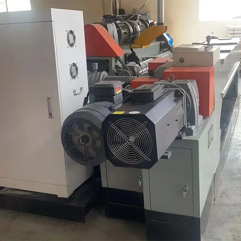 Hot Selling Wood Veneer Peeling Machine Provided Engineer Wood Making Machine