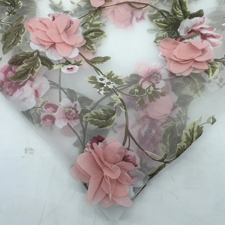 Wholesale 3D Flower Design Lace Embroidered Tulle Fabric for Women Dress