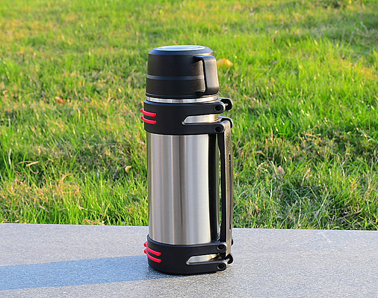 1200ml Double-Wall Stainless Steel Travel Tumbler Large Capacity Portable Vacuum Flask Camping Outdoor Perfect Gift Mugs Lovers