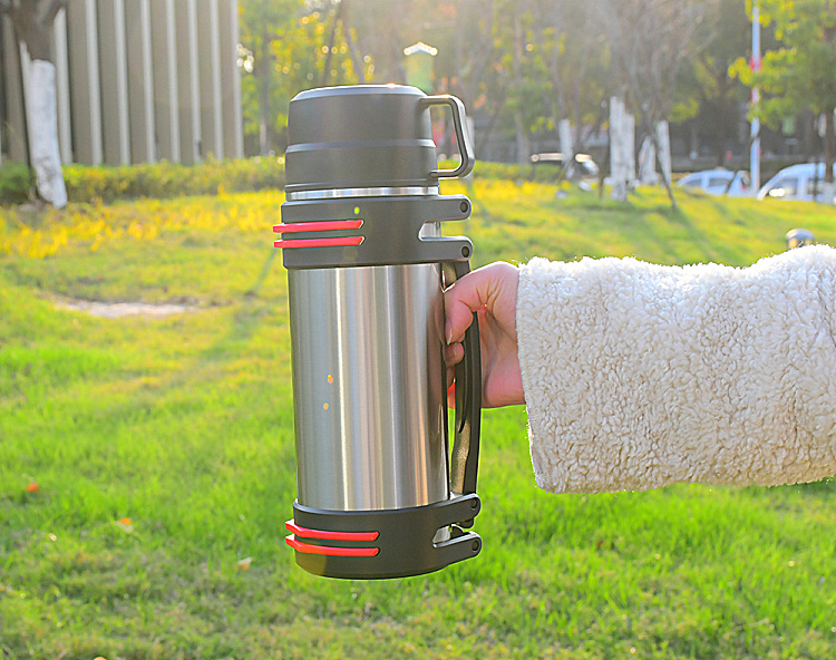 1200ml Double-Wall Stainless Steel Travel Tumbler Large Capacity Portable Vacuum Flask Camping Outdoor Perfect Gift Mugs Lovers