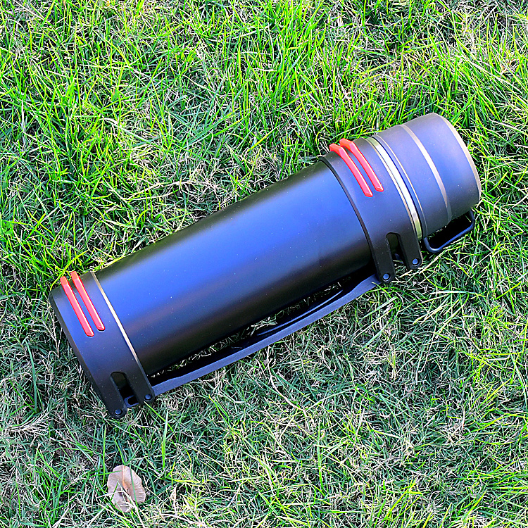 2000ml/2L Stainless Steel Travel  Portable Large Capacity Outdoor Camping SUS304 Sports water bottle