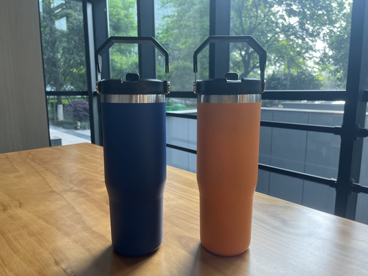 Double Wall Insulated Vacuum Flasks bpa free Thermos Water Bottle 20oz sport Stainless Steel  tumbler