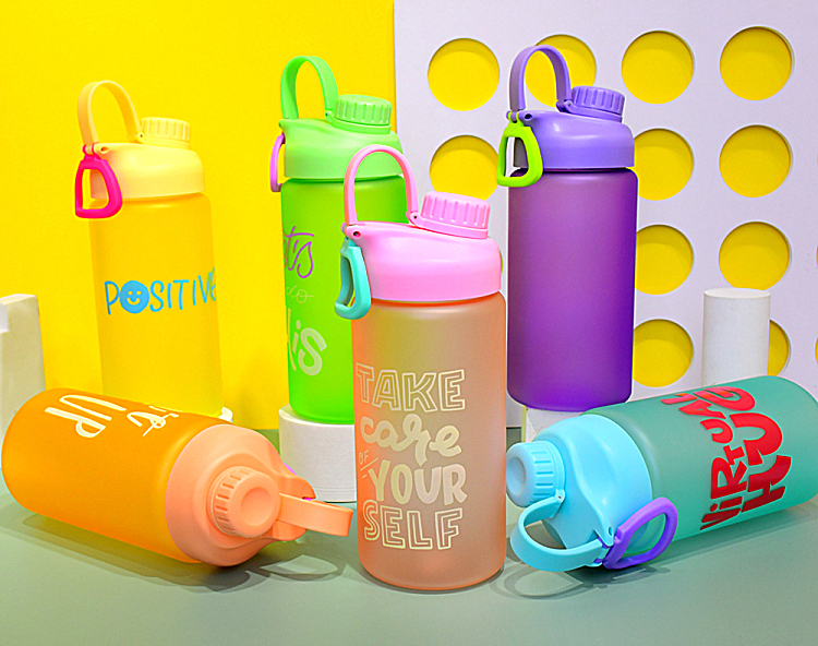 Eco-friendly 1.2L Leakproof Sport Water Bottle BPA-Free Plastic Drinkware with Portable Strap Handle Direct Drinking Method