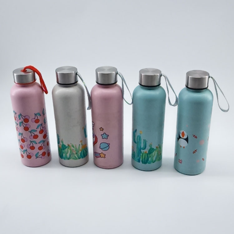 Ecofriendly cartoon style ecofriendly wheat straw water bottle 600ml with stainless steel lid