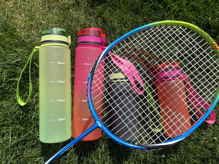 Sk Sport Water Bottle with Rope and Tea Infuser Bpa Flip Lid Drinkware Free Plastic Fitness Travel Unisex Camp in Stock 32oz 1L