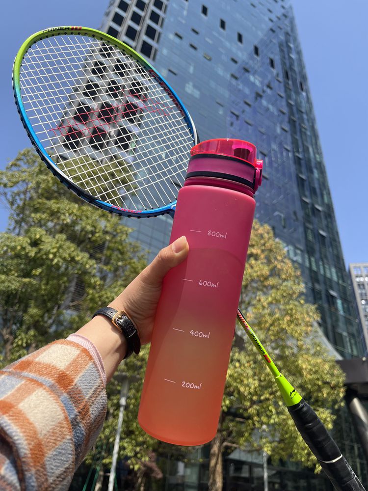 Sk Sport Water Bottle with Rope and Tea Infuser Bpa Flip Lid Drinkware Free Plastic Fitness Travel Unisex Camp in Stock 32oz 1L