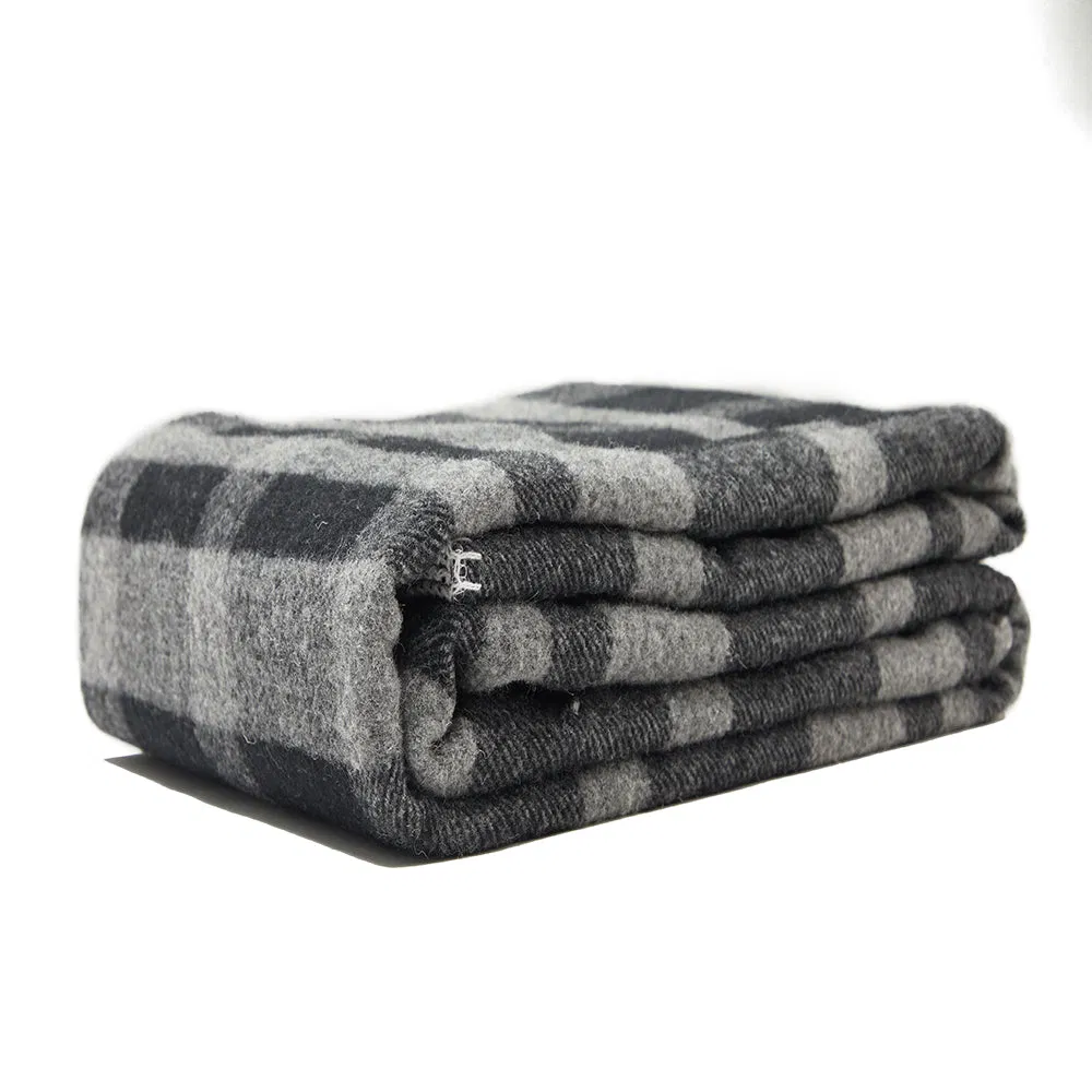 50% Wool 50% Polyester Thick and Warm Outdoor Wool Blanket