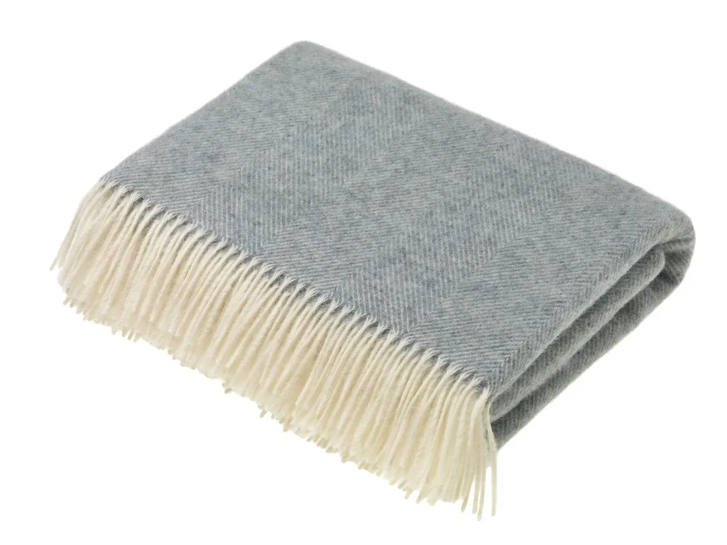 Classic Solid Color Warm and Comfortable Wool Blanket