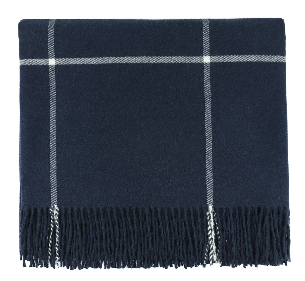 Pure Wool Plaid Blanket Featuring Trendy Tassels for Cozy Sofas