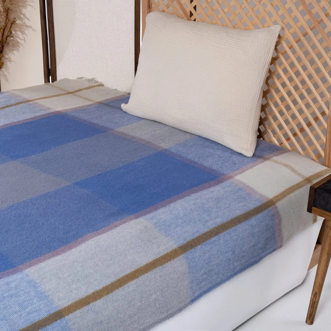 Queen Soft Merino Wool Plaid Wool Blanket for Bed