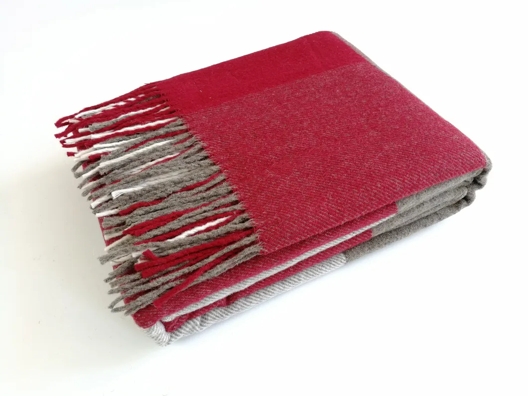 Red Classic Fashionable Pure Wool Thick Warm Wool Blanket