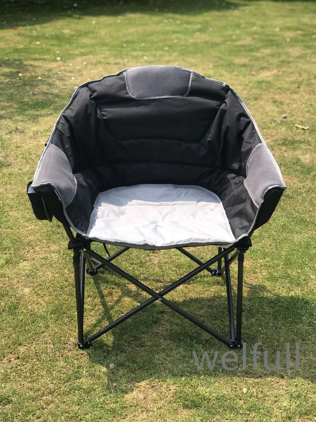 High Quality Padded Camping Chair Round Moon Saucer Folding Lawn Chair Outdoor Club Chair