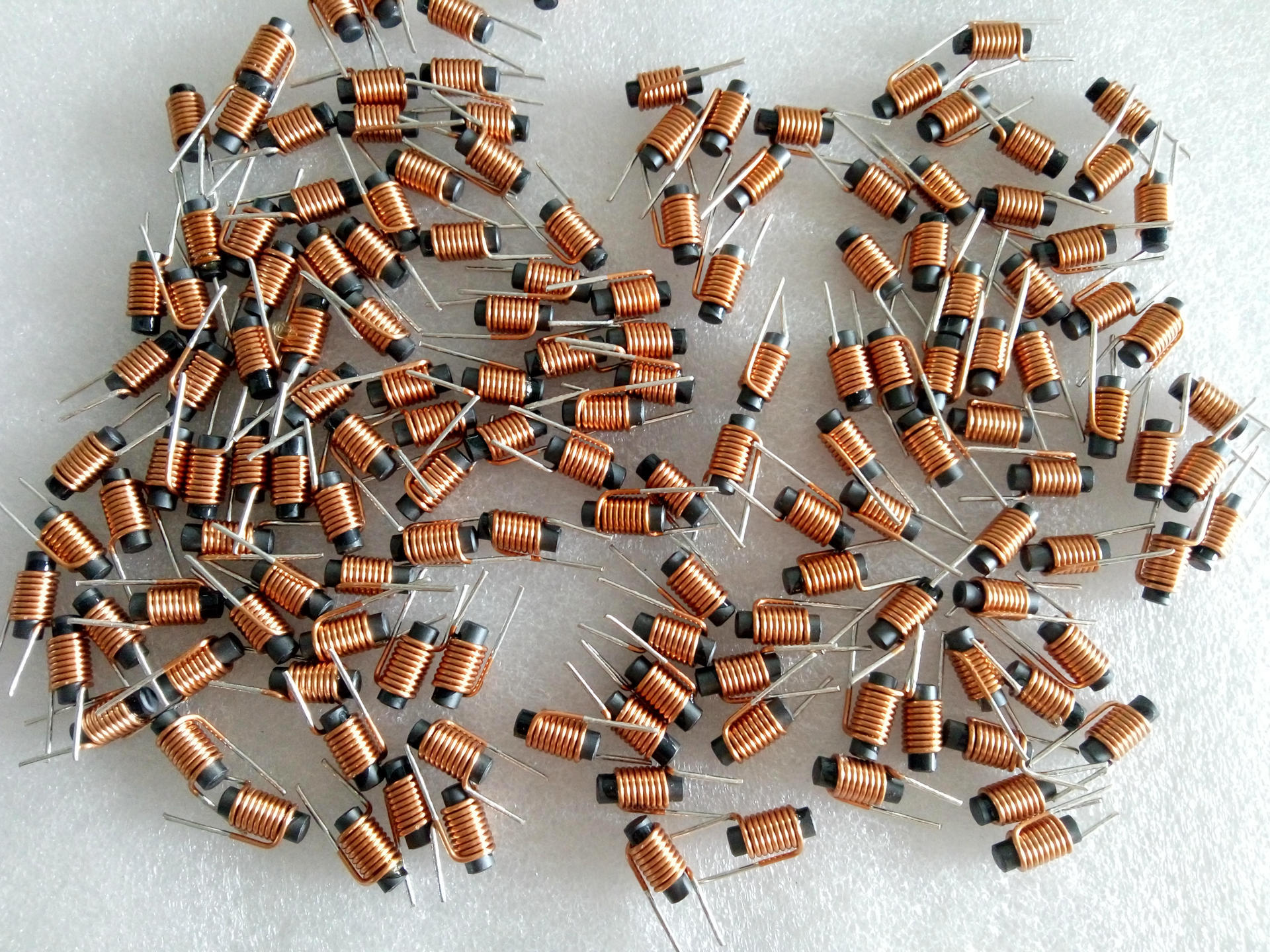 Custom Made Inductor 3*15 1uh 2.2uh 3uh 3.3uh 4uh 4.7uh 2mA 0.5ohm Rod Core Inductance High-Frequency Inductor Adjustable