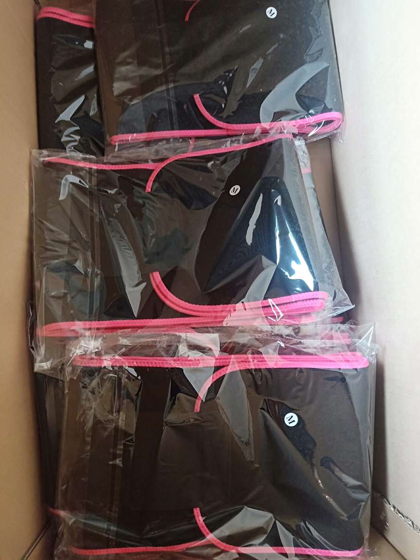 Bamboo charcoalshoulder protector sleeping air-conditioned room to do the month cold warm adjustable sports shoulder protector Overseas Manufacturing