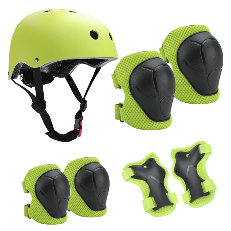Colorful Roller skating knee protective gear for children 7-piece sports helmet protector Product Sourcing