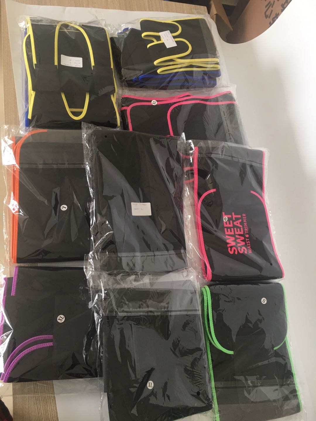 Custom sports pull shoulder strap Double pressure adjustable  one shoulder strain shoulder strap for man and woman China Manufacturing Distributor