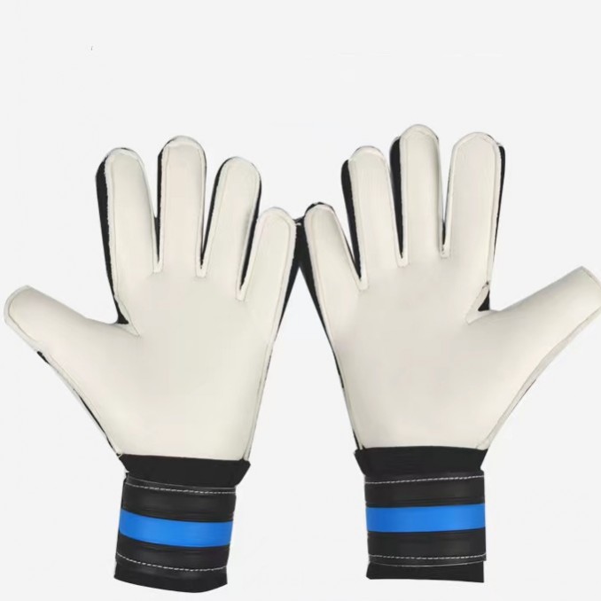 Goalkeeper Hands Protector  all used to protect the football goalkeeper's gloves with thick latex Wholesale B2B Pricing Custom Solutions