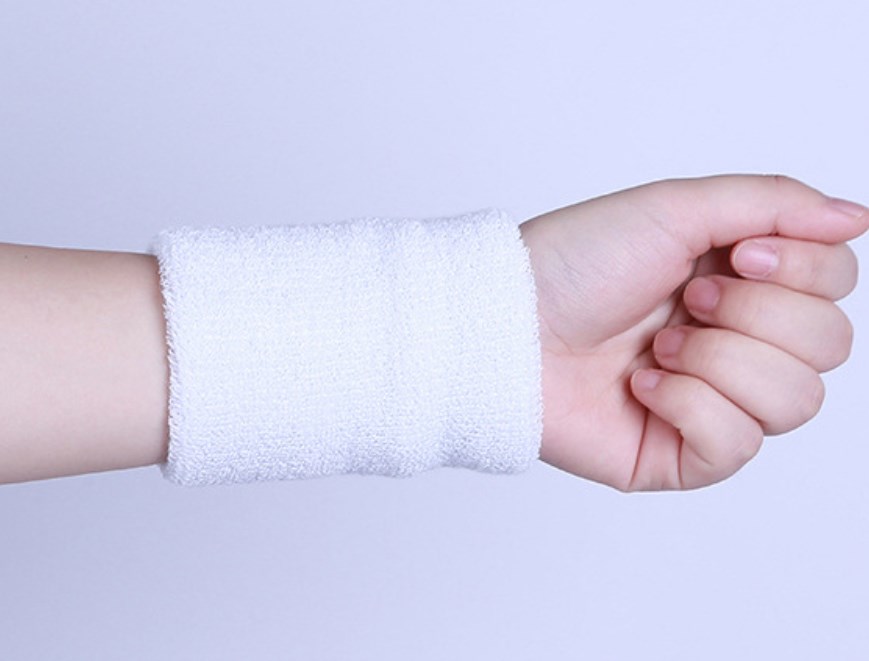 New Embroidery Tennis Wrist Bands Breathable Sports Sweatband Towel Wristband Factory Direct