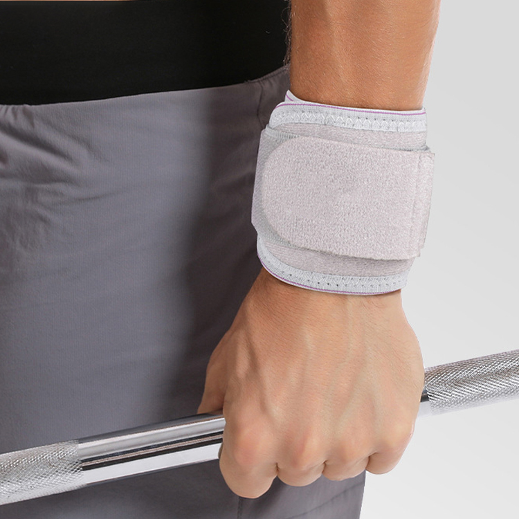 Outdoor sports wrap compression wrist guard sweat absorbing breathable weightlifting fitness wrist protection Custom Factory Production Trade