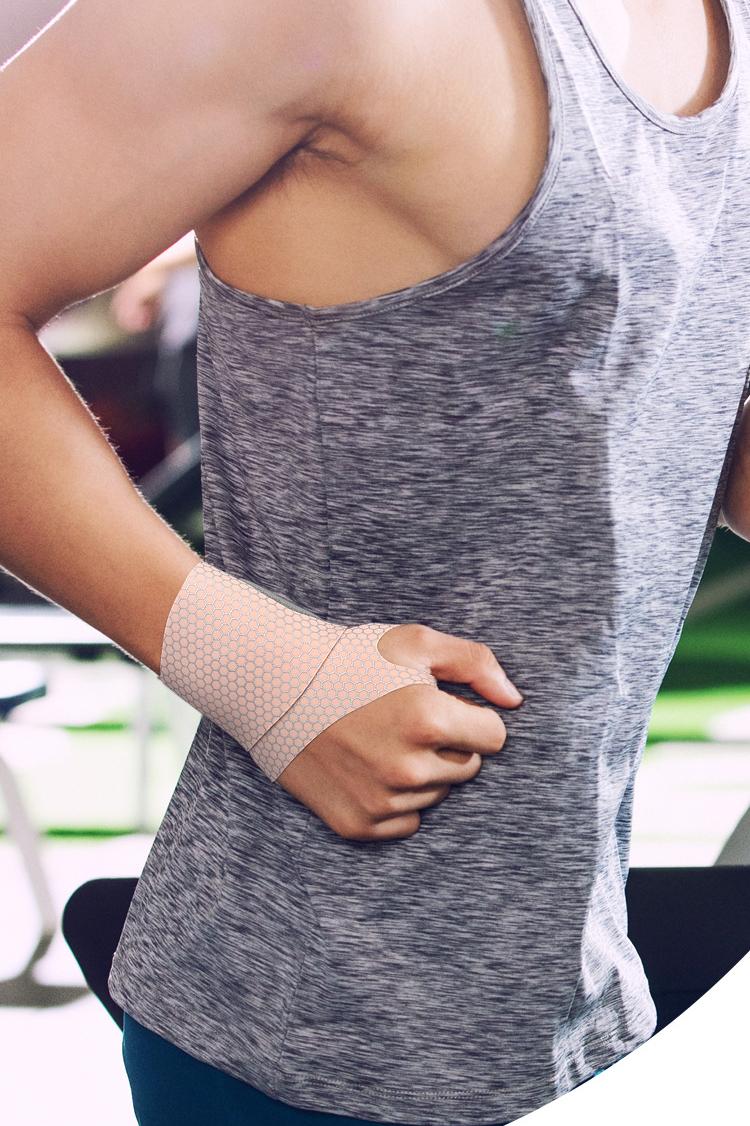 Thin Skin friendly breathable wrist strap fitted with annular pressure motion support wrist brace Industrial Exporter Wholesale