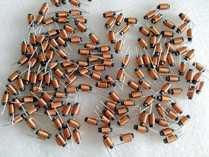 Factory Wholesale Price Good Quality 3*10 1uh 1.5uh 2.2uh 3uh 1mA 0.5ohm High Frequency Rod Choke Coil Inductor Ferrite Rod Core Bulk Orders Factory